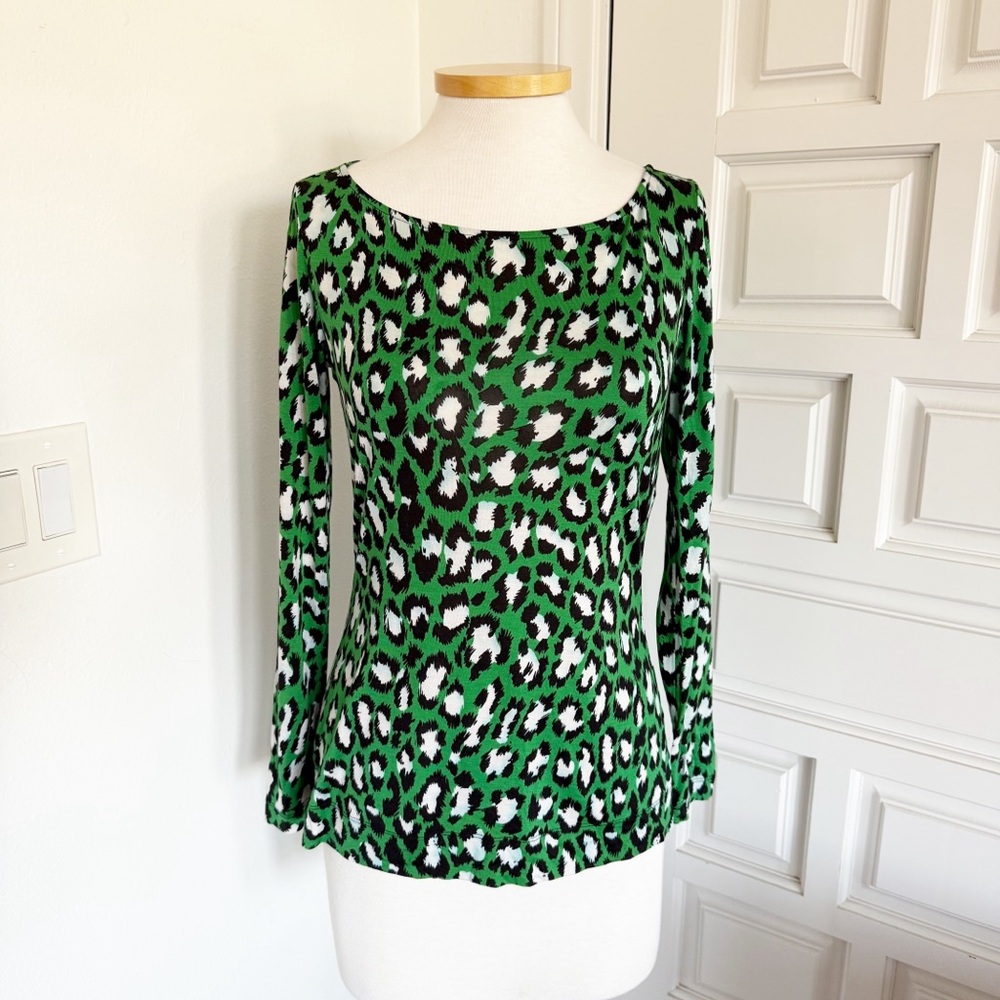 Diane Von Furstenberg DVF Green Animal Print Blouse Long Sleeve Top Size Medium